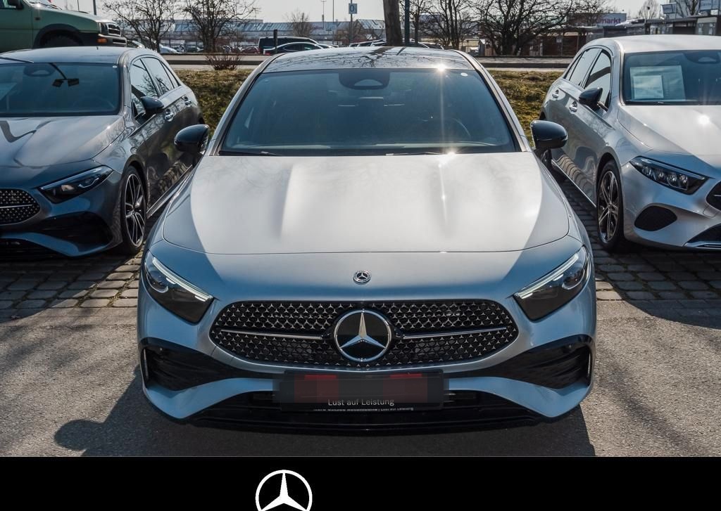 Mercedes-Benz A 200 LIMOUSINE AMG LINE PANORAMA NIGHT KEYLESS foto 2