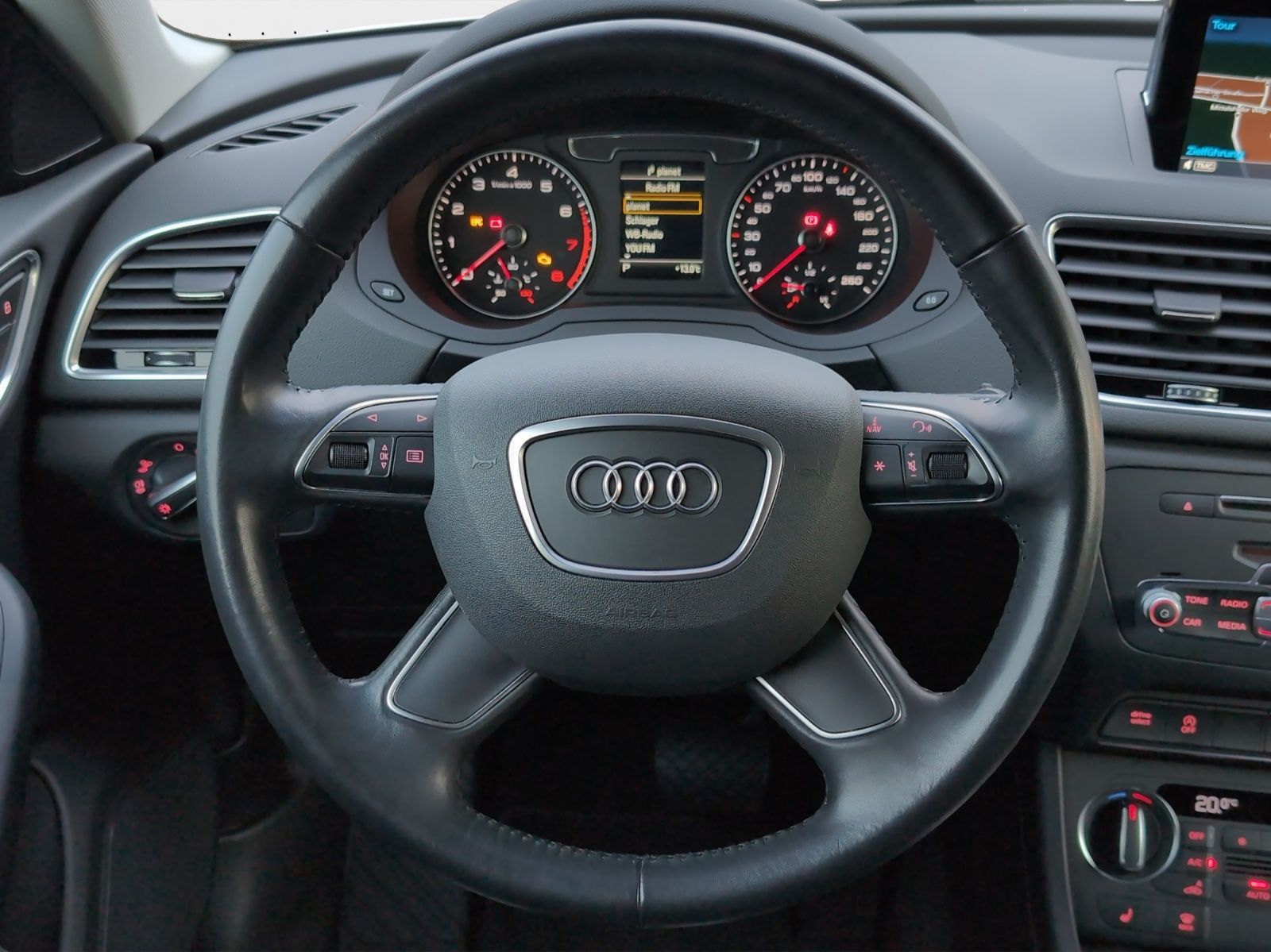 Audi Q3 2.0 TFSI qu S tronic *Xenon*AHK*Navi+*EPH v+h foto 8