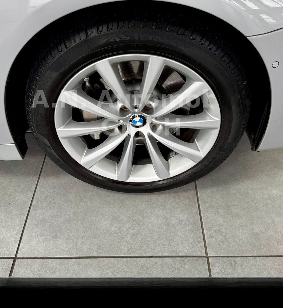 BMW 530 d xDrive Luxury Line*HUD*Leder*Pano*Kamera foto 11