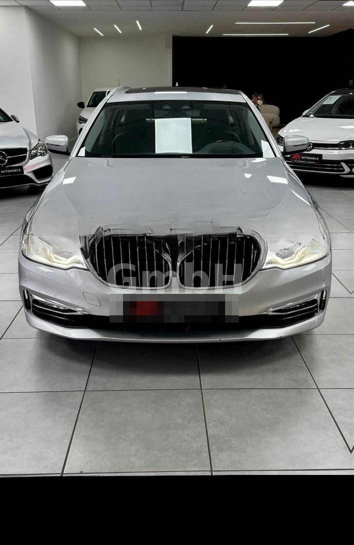 BMW 530 d xDrive Luxury Line*HUD*Leder*Pano*Kamera foto 3