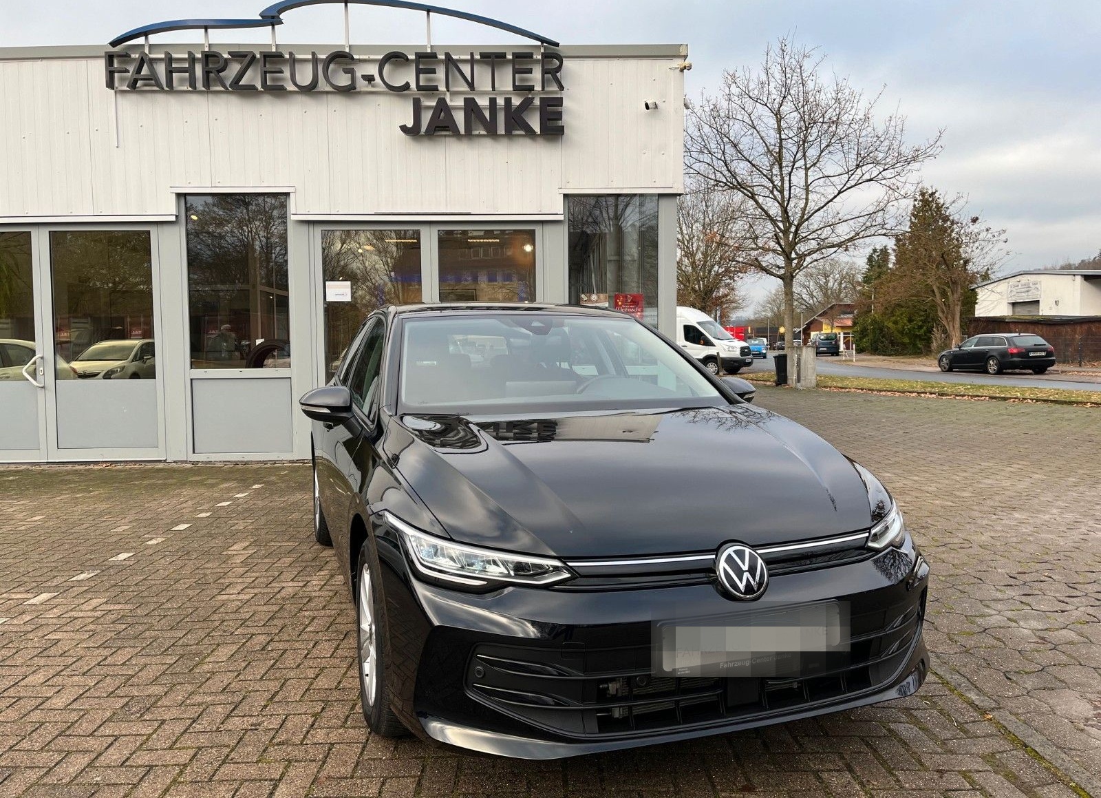 Volkswagen Golf VIII  1.5 TSI Life foto 2