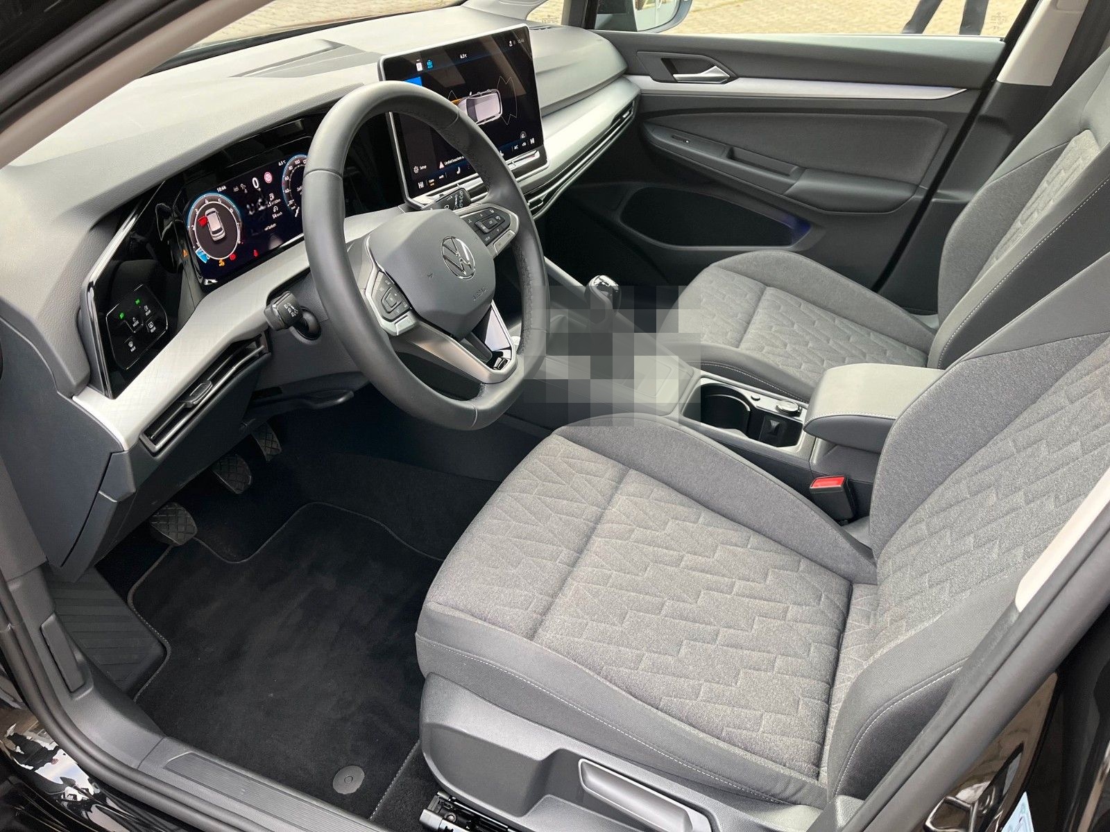 Volkswagen Golf VIII  1.5 TSI Life foto 11