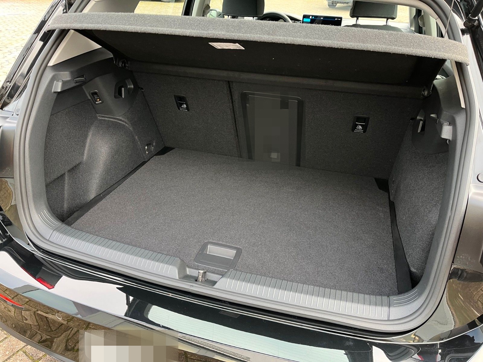 Volkswagen Golf VIII  1.5 TSI Life foto 9