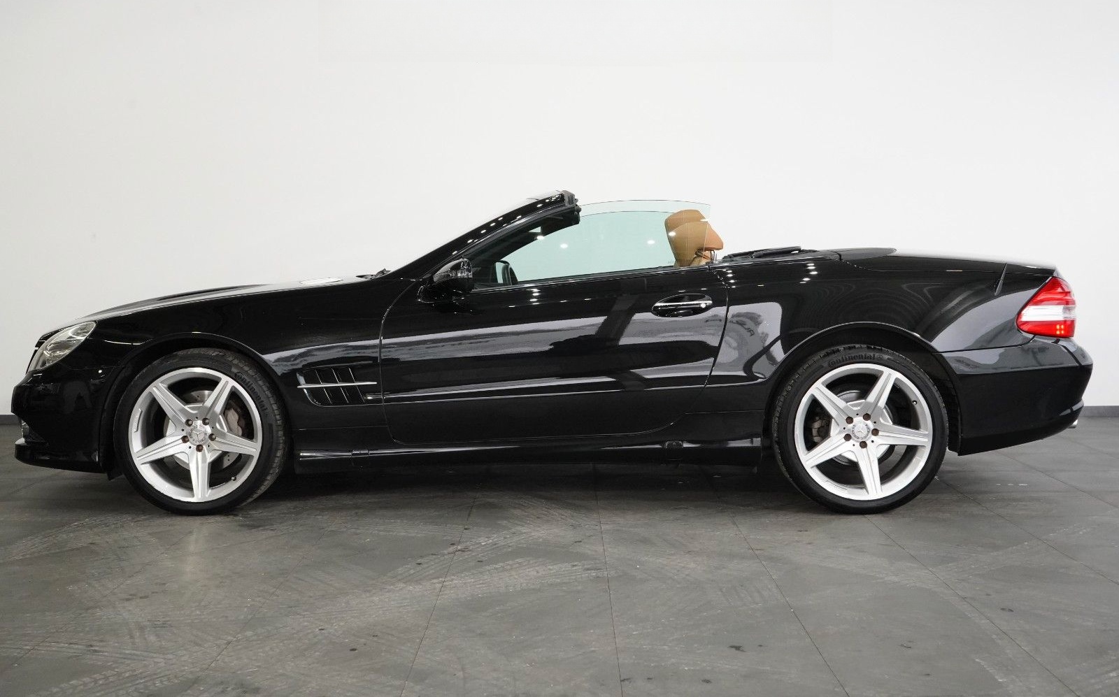 Mercedes-Benz SL 300 Roadster*1.Hand*Airscarf*Harman Kardon* foto 3
