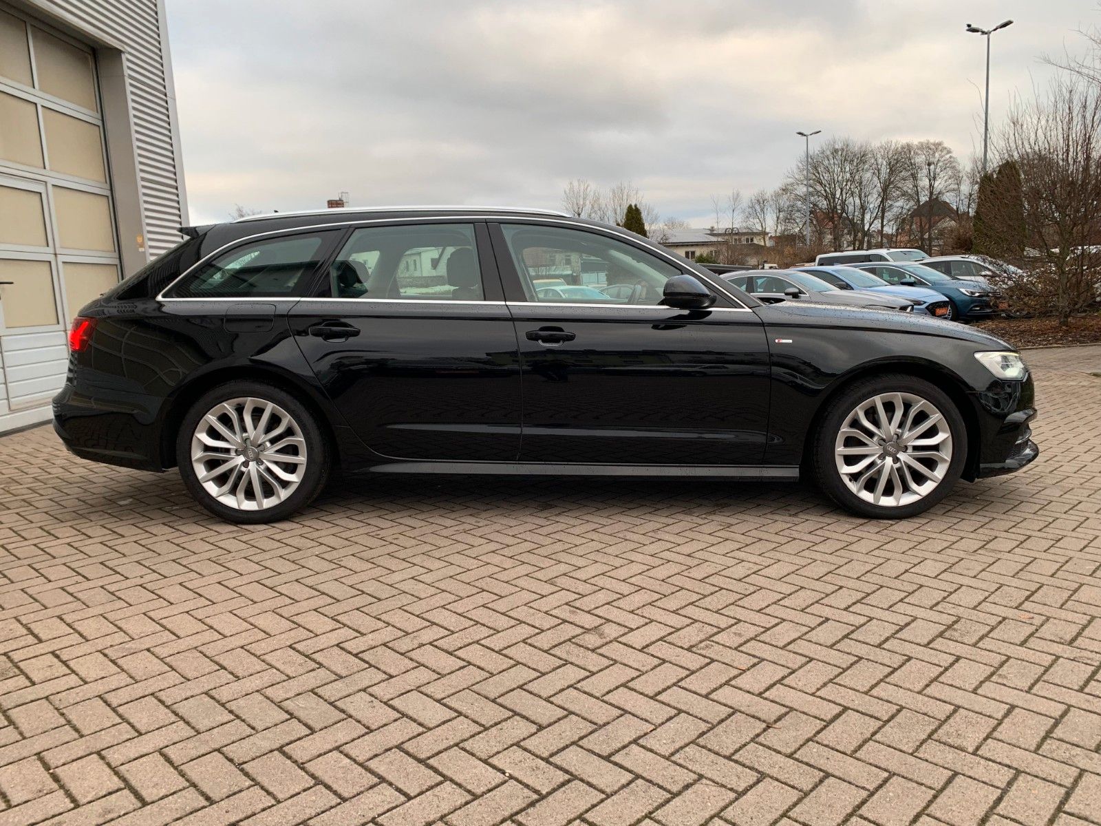 Audi A6 Avant 1.8TFSI S-Line Xenon+Nav+LEDER+4Z-Klima foto 4
