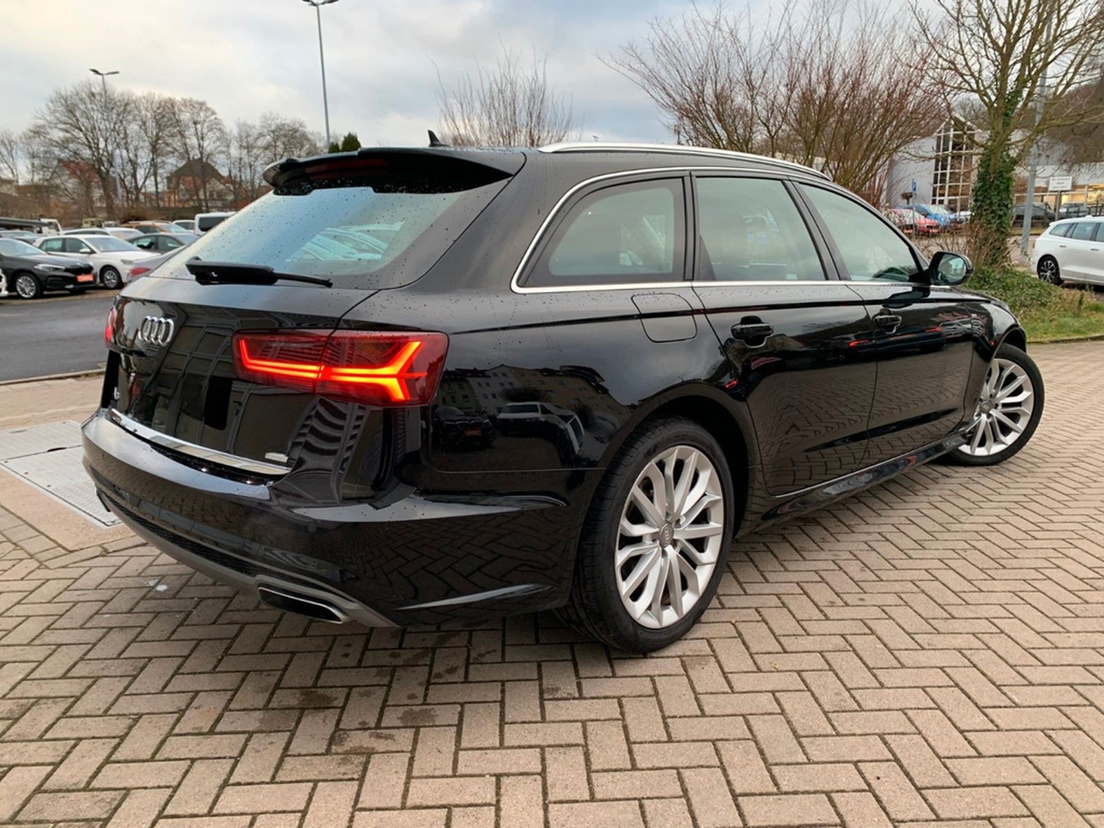 Audi A6 Avant 1.8TFSI S-Line Xenon+Nav+LEDER+4Z-Klima foto 5