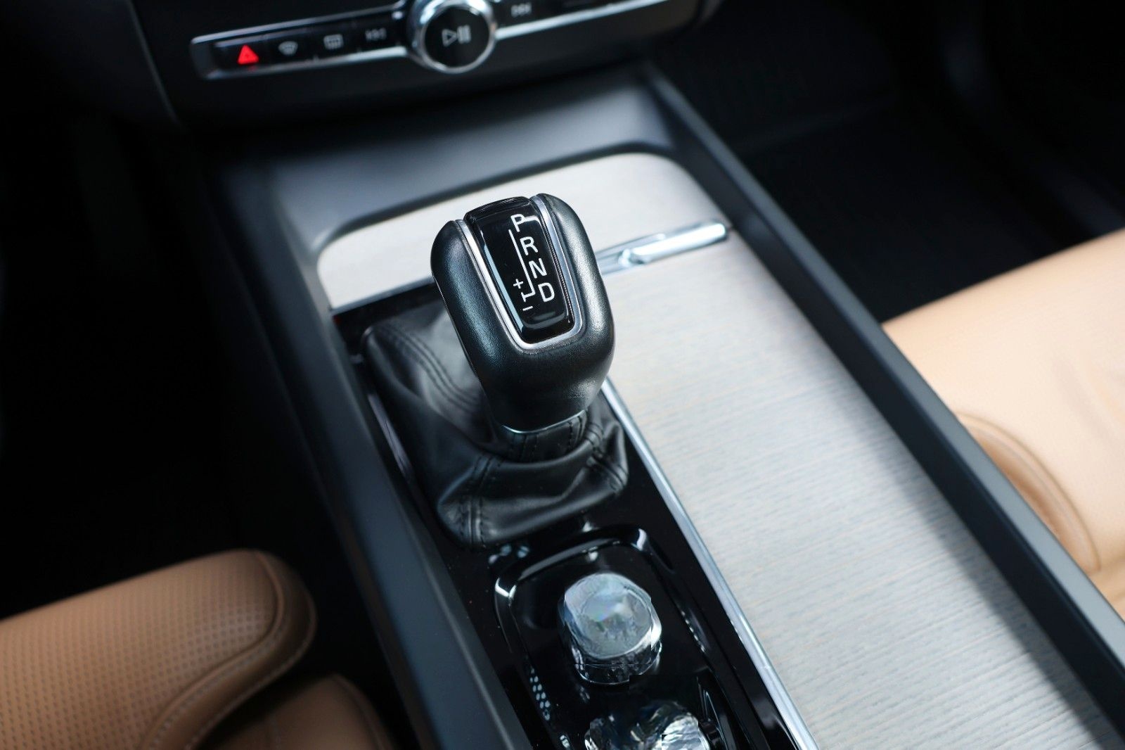 Volvo XC60 T6 AWD Inscript./ACC/360°/B&W/HUD/4xSHZ/SBL foto 23