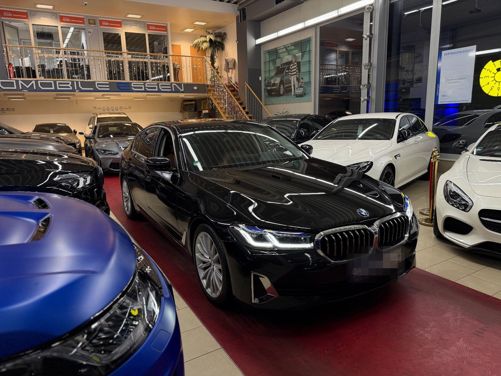 BMW 520d xDrive Luxury Line|LASER|LIVE-COCKPIT|1.HD foto 2