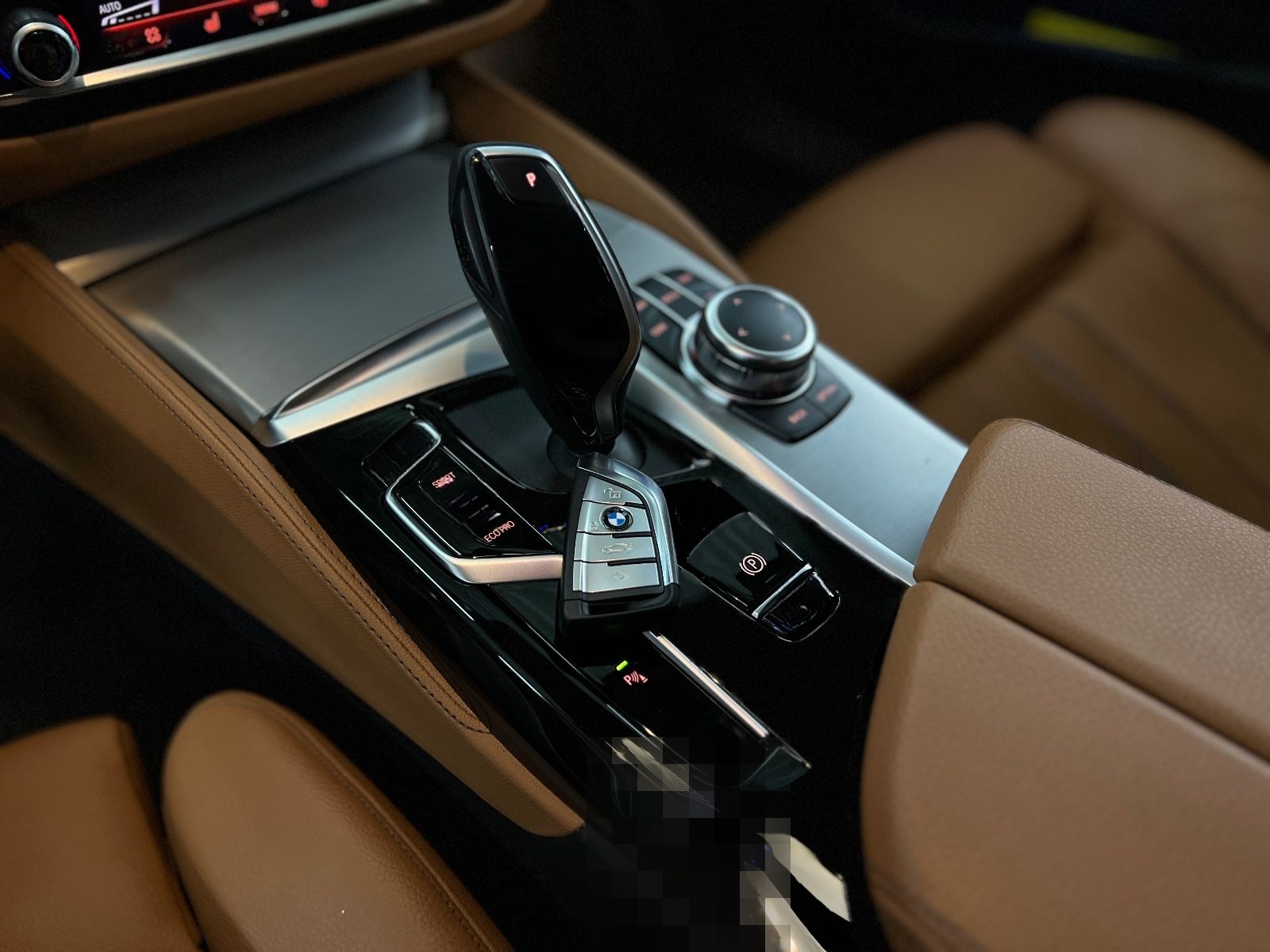 BMW 520d xDrive Luxury Line|LASER|LIVE-COCKPIT|1.HD foto 23