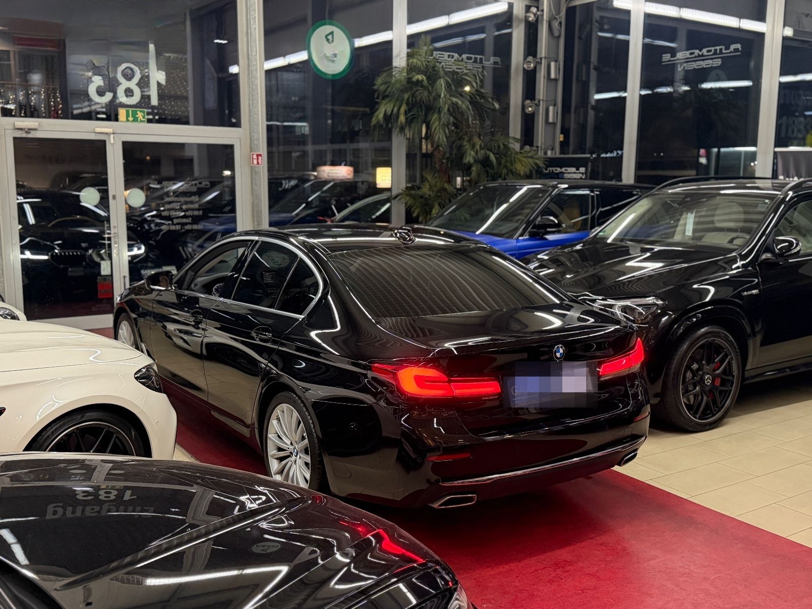 BMW 520d xDrive Luxury Line|LASER|LIVE-COCKPIT|1.HD foto 8