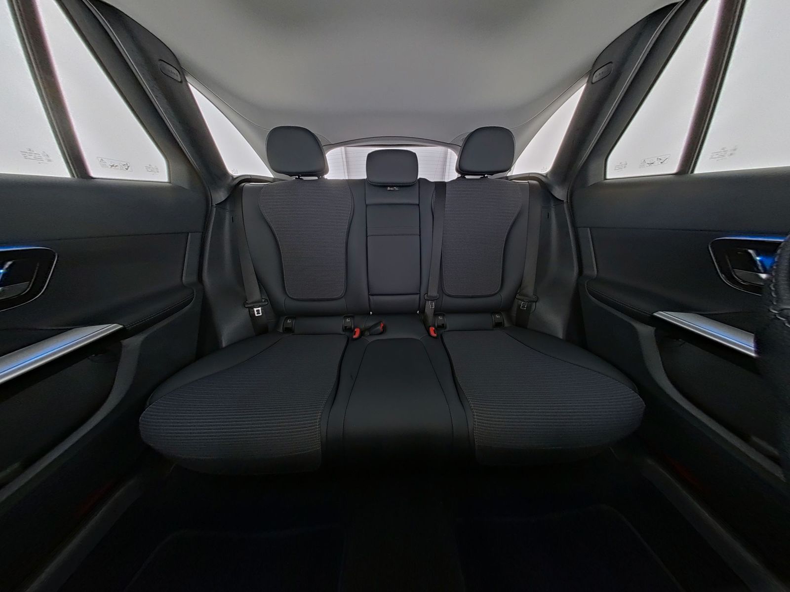 Mercedes-Benz GLC 200 4Matic Avantgarde Kamera|AHK|Navi|LED|SH foto 18