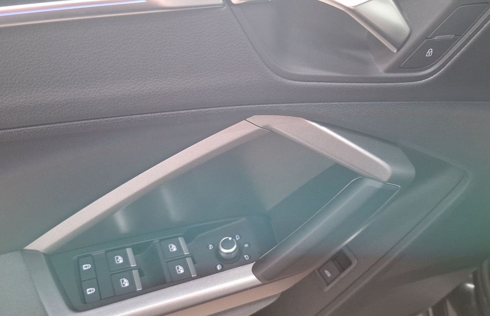 Audi Q3 35 TFSI ADVANCED LEDER MATRIX AHK ASSIST foto 8