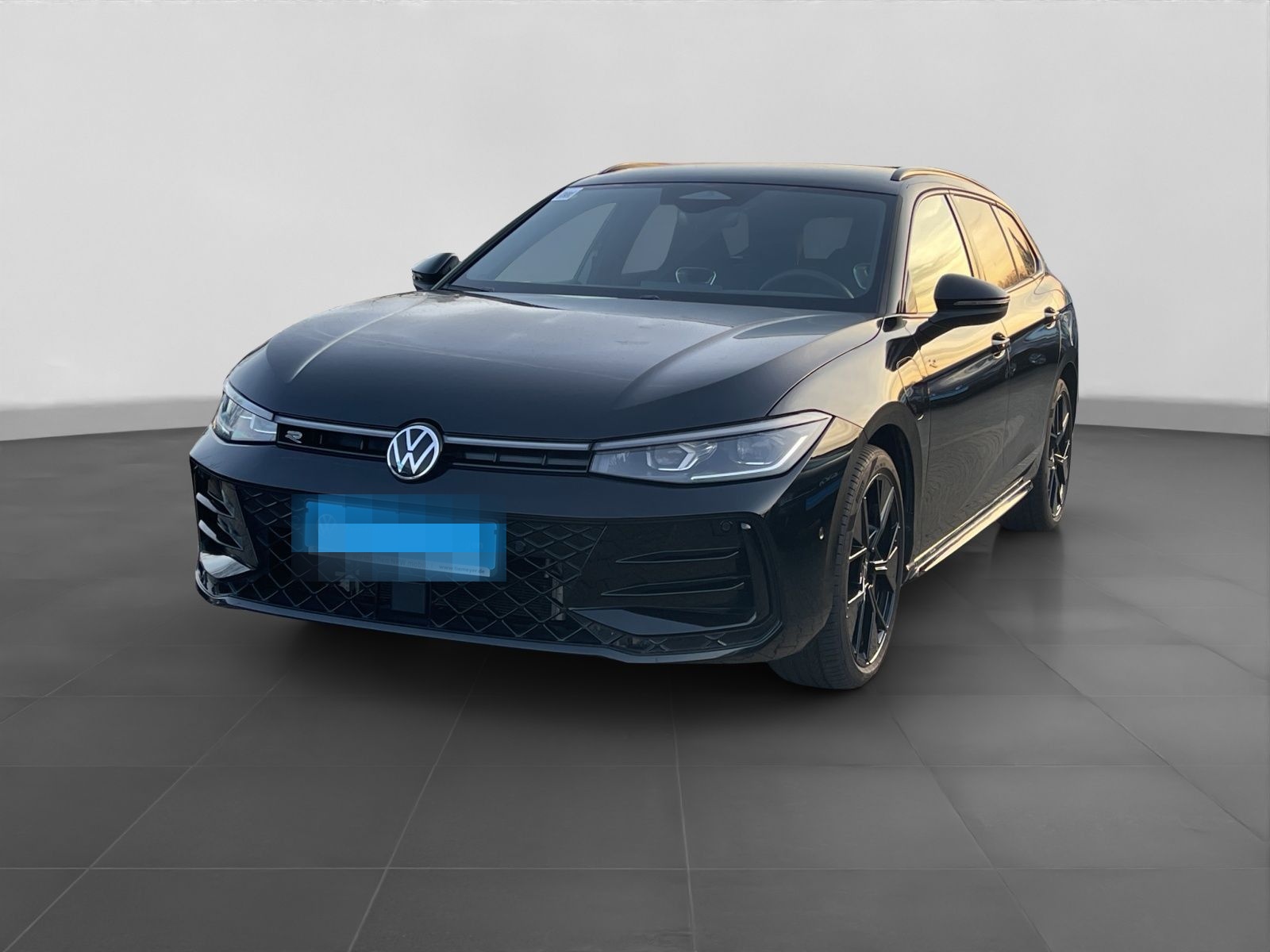 Volkswagen Passat Variant 1.5 TSI DSG eHYBRID 272PS R-LINE foto 2