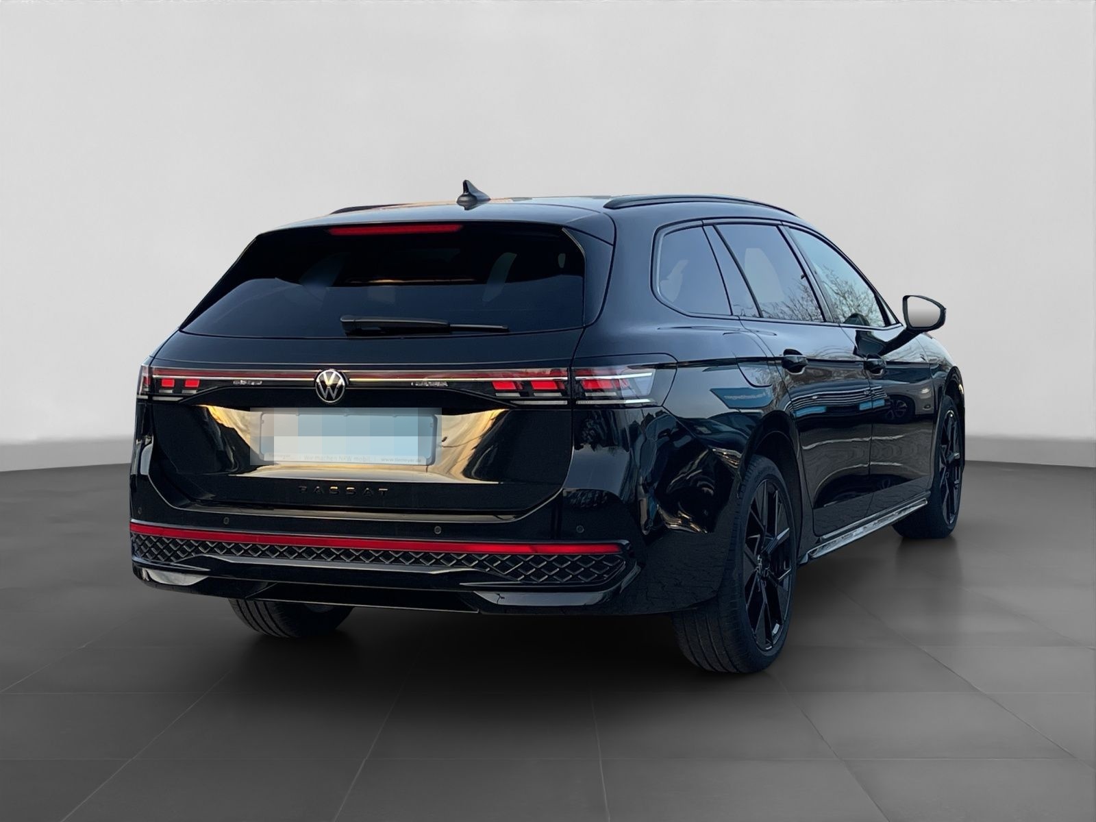 Volkswagen Passat Variant 1.5 TSI DSG eHYBRID 272PS R-LINE foto 3