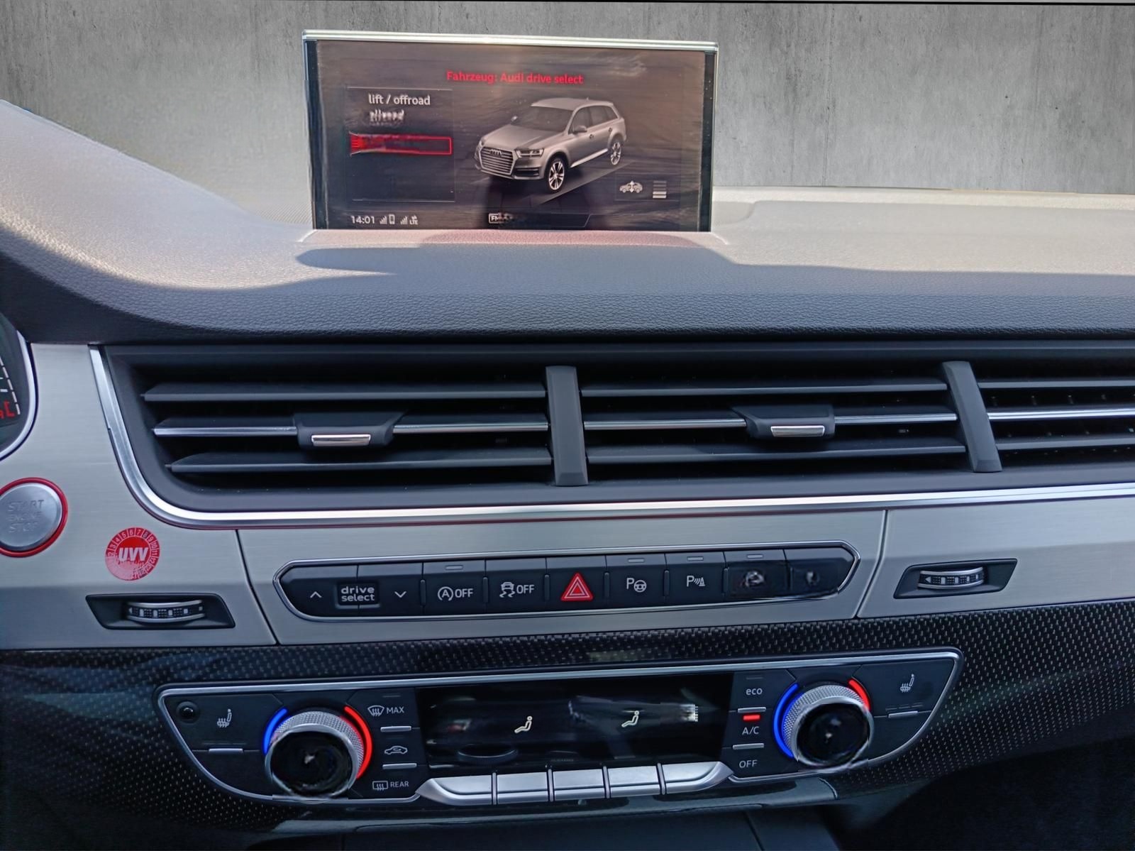 Audi SQ7 V8 TDI+7SI+NACHTSICHT+STANDHZG+PANO+HUD+VC+B foto 11