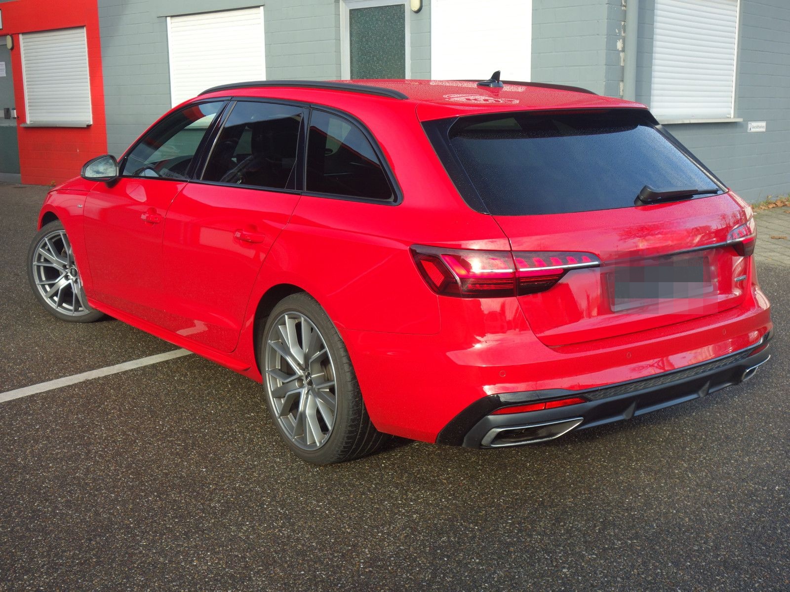 Audi A4 Avant 40 TDI quattro S line Standheizung foto 2