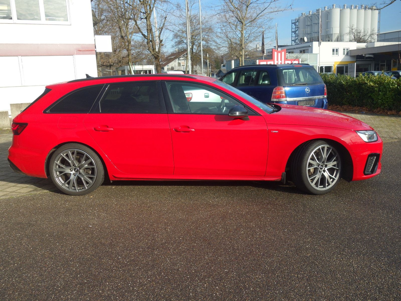 Audi A4 Avant 40 TDI quattro S line Standheizung foto 7