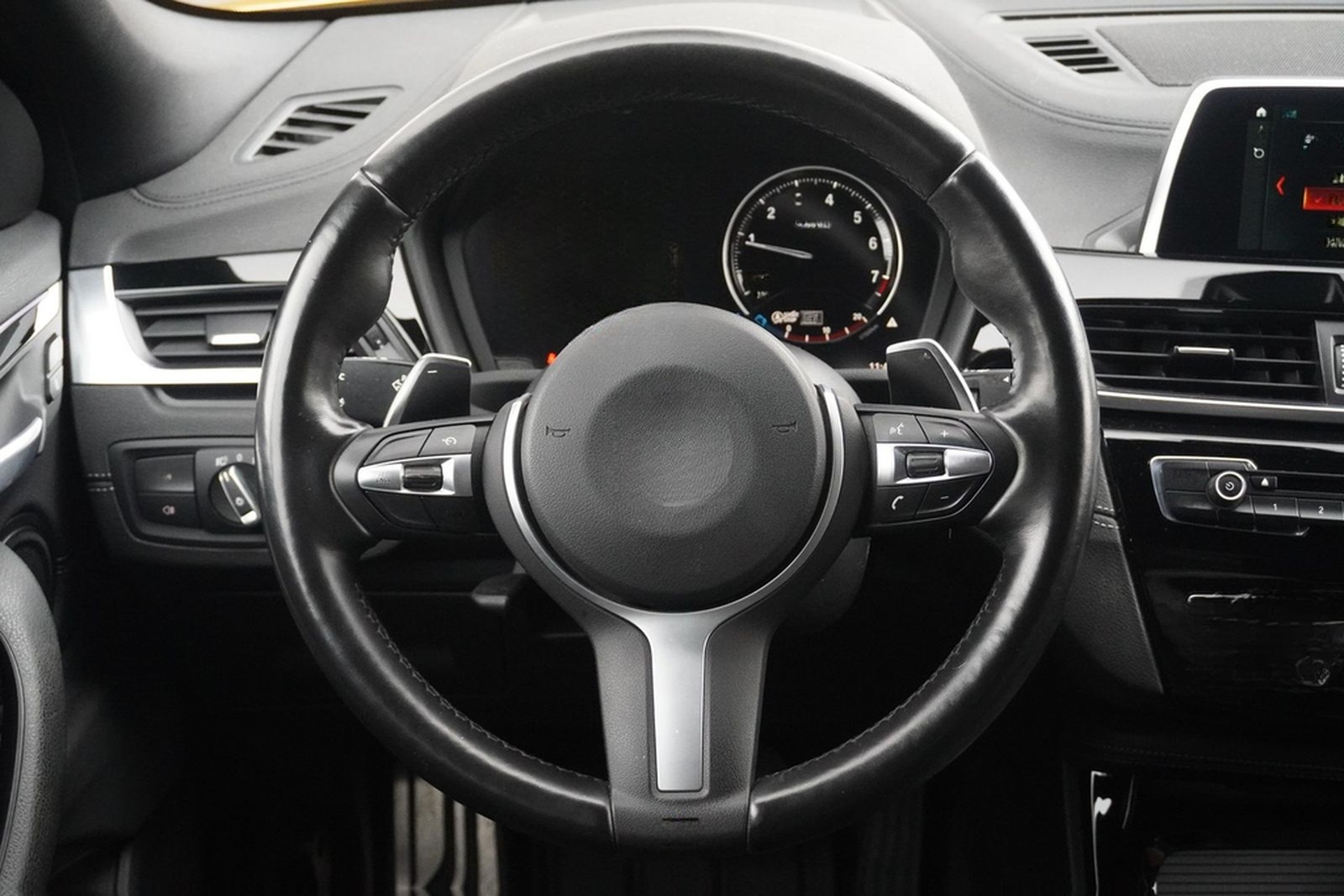 BMW X2 20i xDrive M Sport LED Navi Sitzheizung PDC foto 26