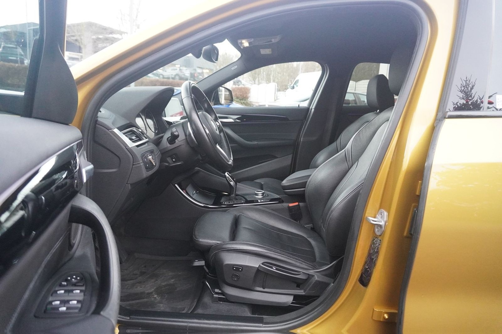 BMW X2 20i xDrive M Sport LED Navi Sitzheizung PDC foto 33