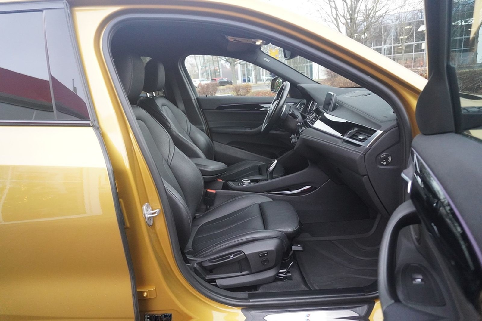 BMW X2 20i xDrive M Sport LED Navi Sitzheizung PDC foto 35