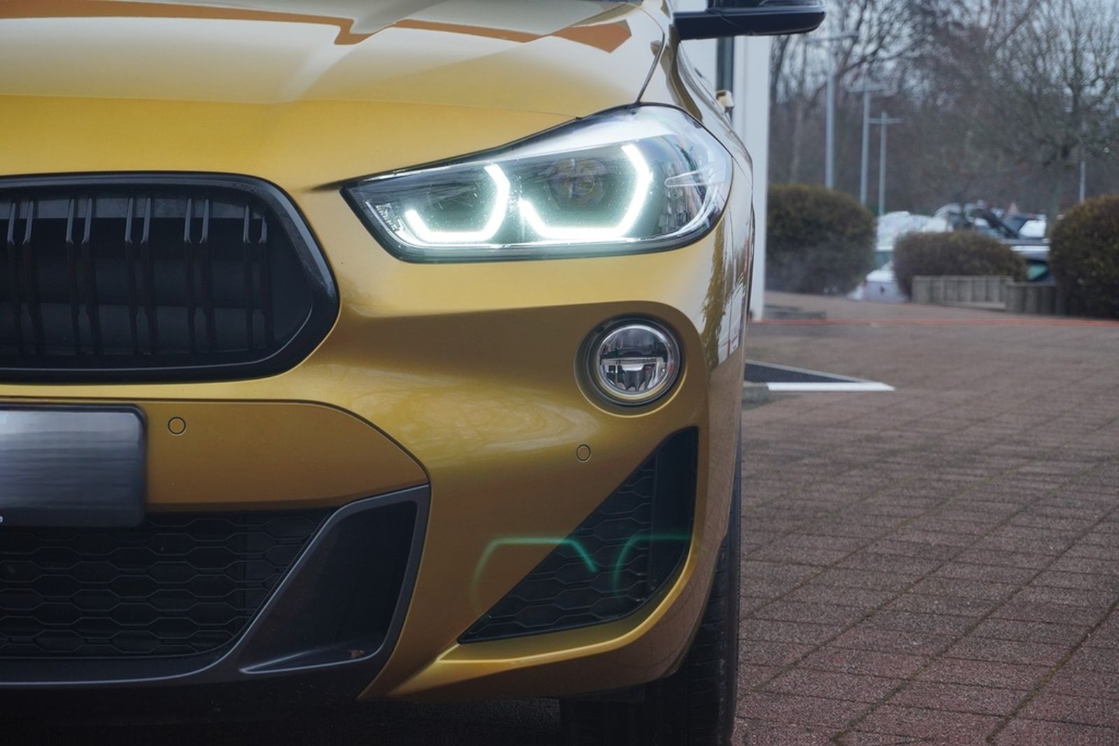 BMW X2 20i xDrive M Sport LED Navi Sitzheizung PDC foto 42