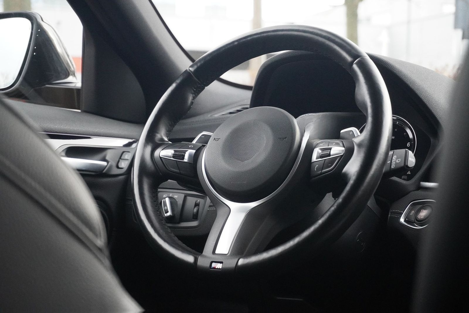 BMW X2 20i xDrive M Sport LED Navi Sitzheizung PDC foto 43