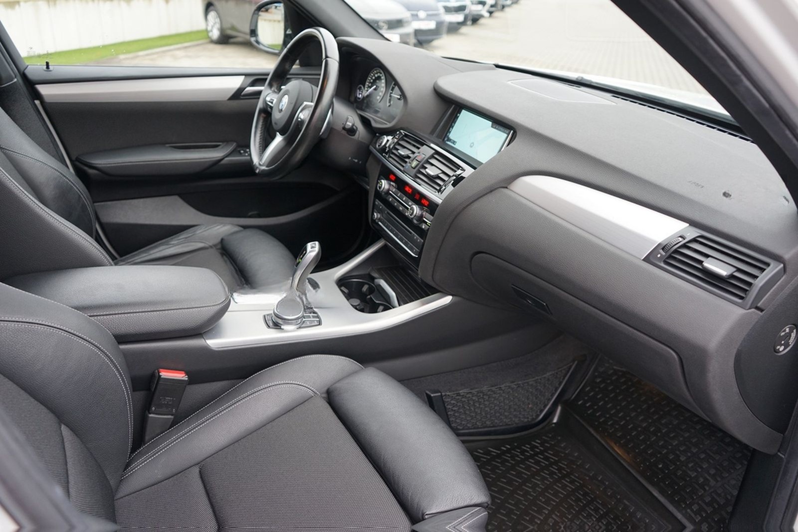 BMW X3 xDrive 20 d M Sport LED HUD Memory Keyless Ka foto 34