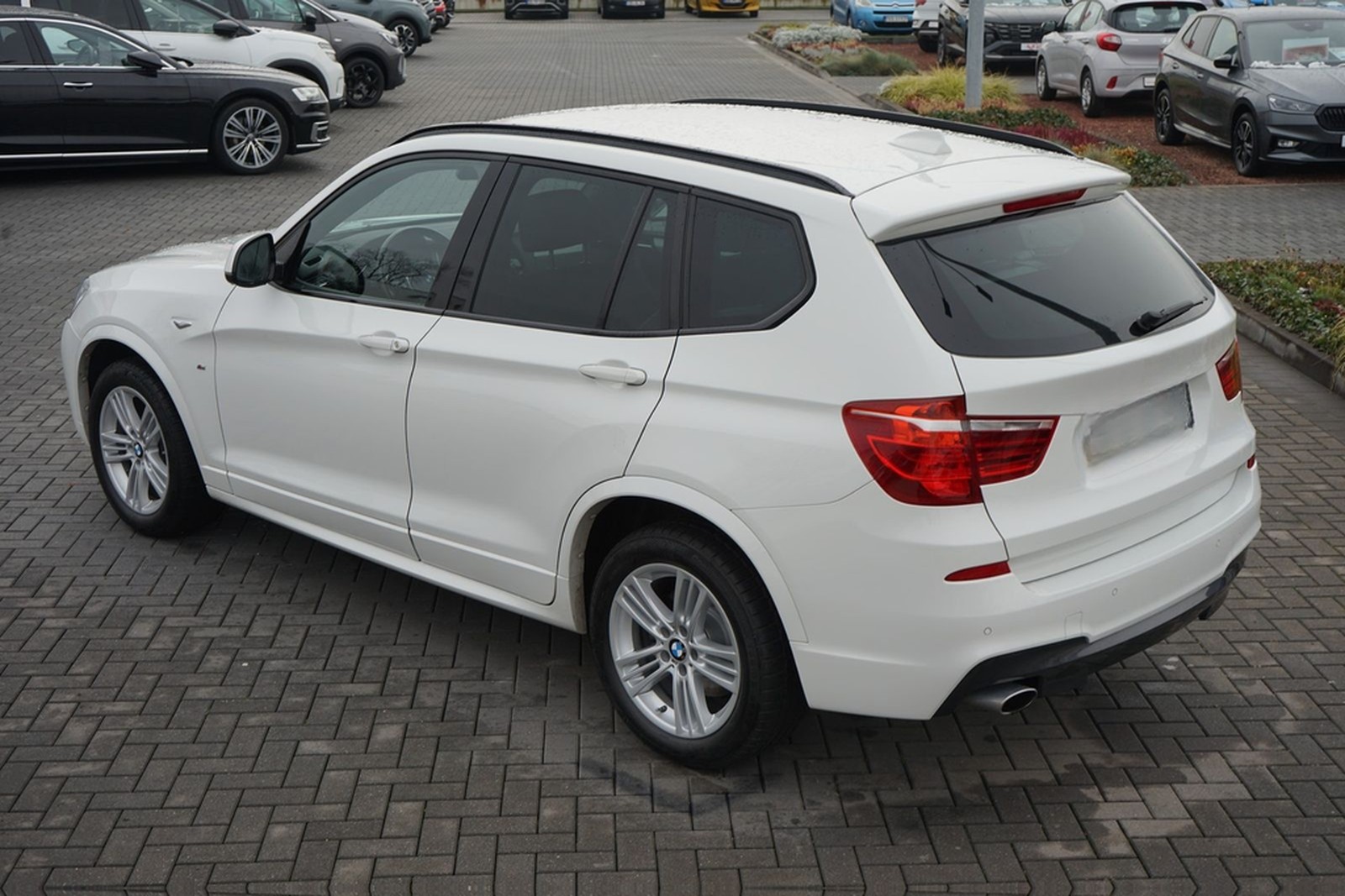 BMW X3 xDrive 20 d M Sport LED HUD Memory Keyless Ka foto 10