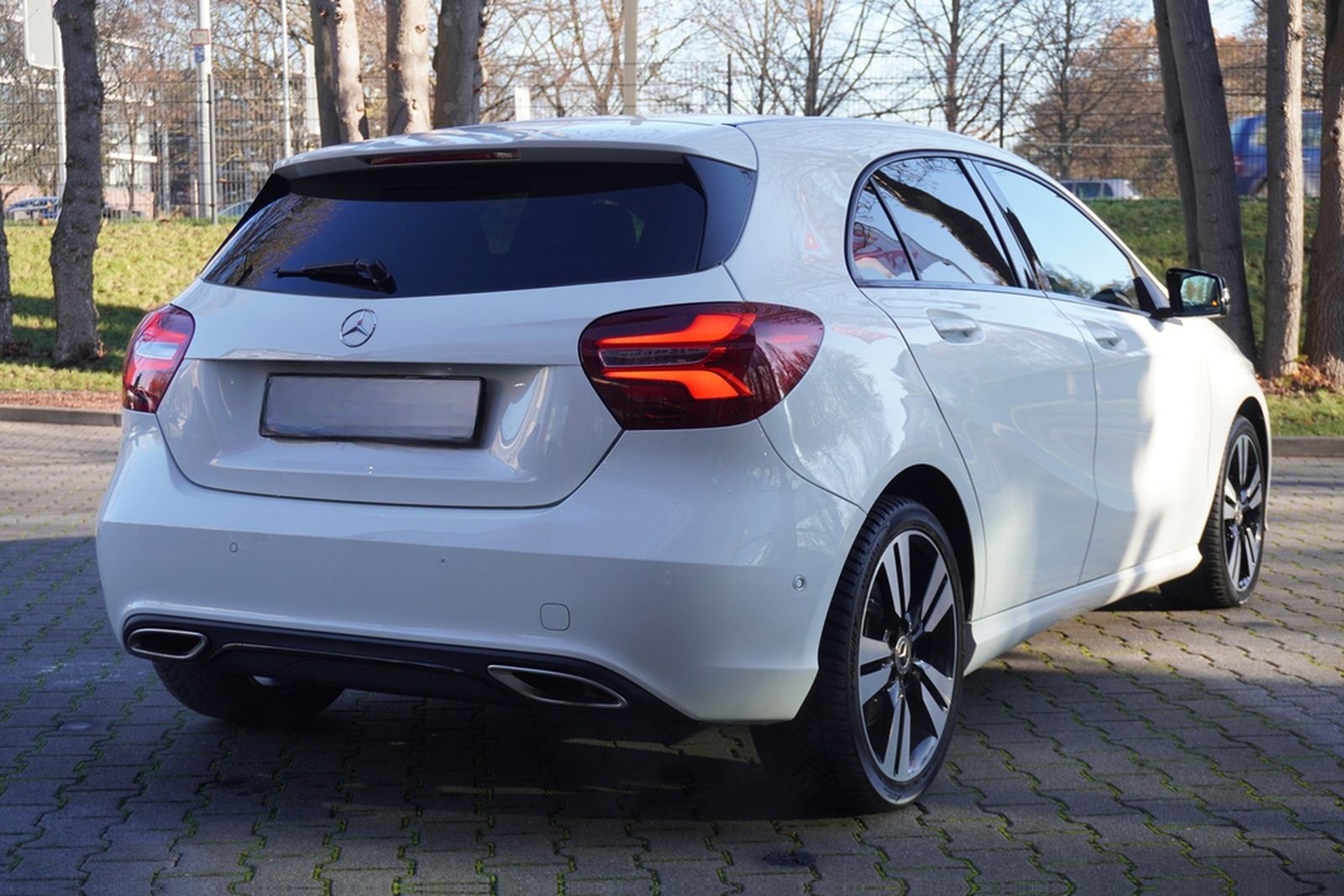 Mercedes-Benz A220 4Matic Urban 4-Matic 7G-DCT LED Totwinkel foto 6