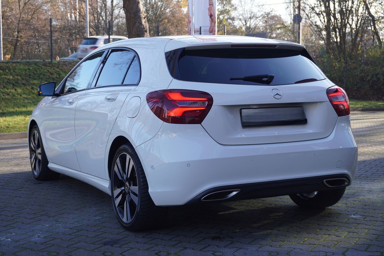 Mercedes-Benz A220 4Matic Urban 4-Matic 7G-DCT LED Totwinkel foto 8