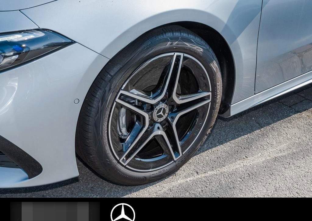 Mercedes-Benz A 200 LIMOUSINE AMG LINE PANORAMA NIGHT KEYLESS foto 5