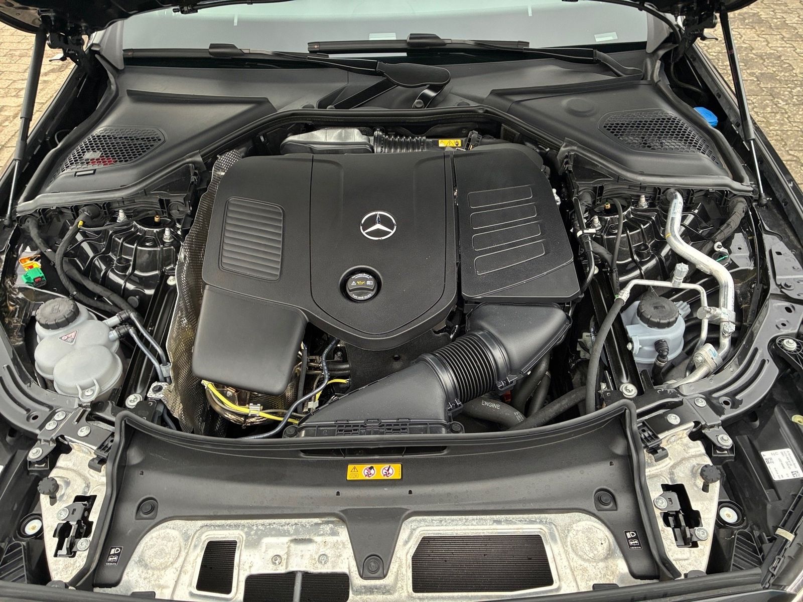 Mercedes-Benz E 300 e T AMG Night Airmatic DigitalLi. Memory foto 5