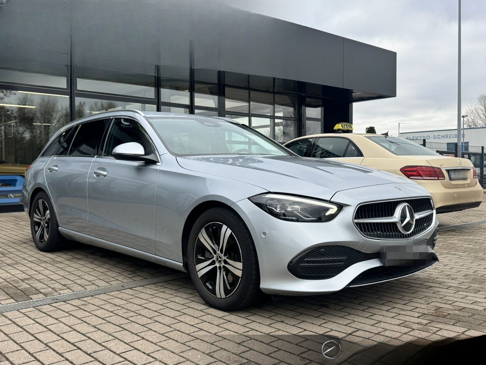 Mercedes-Benz C 220 d 4MATIC T-Modell AVANTGARDE+LED+Standh., foto 2