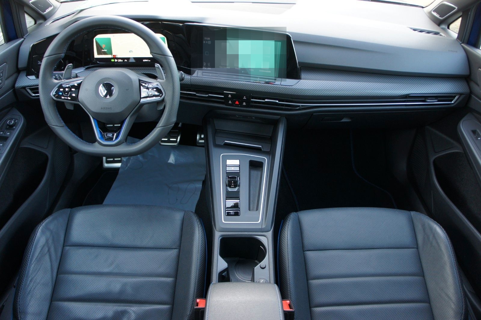 Volkswagen Golf VIII Variant R 2.0 TSI 4Motion DSG *MATRIX* foto 14