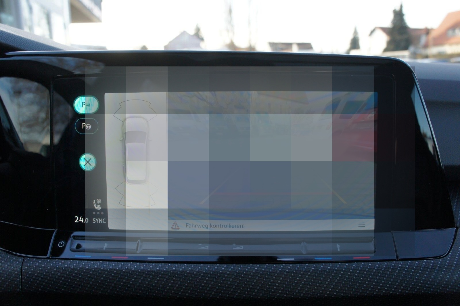 Volkswagen Golf VIII Variant R 2.0 TSI 4Motion DSG *MATRIX* foto 18