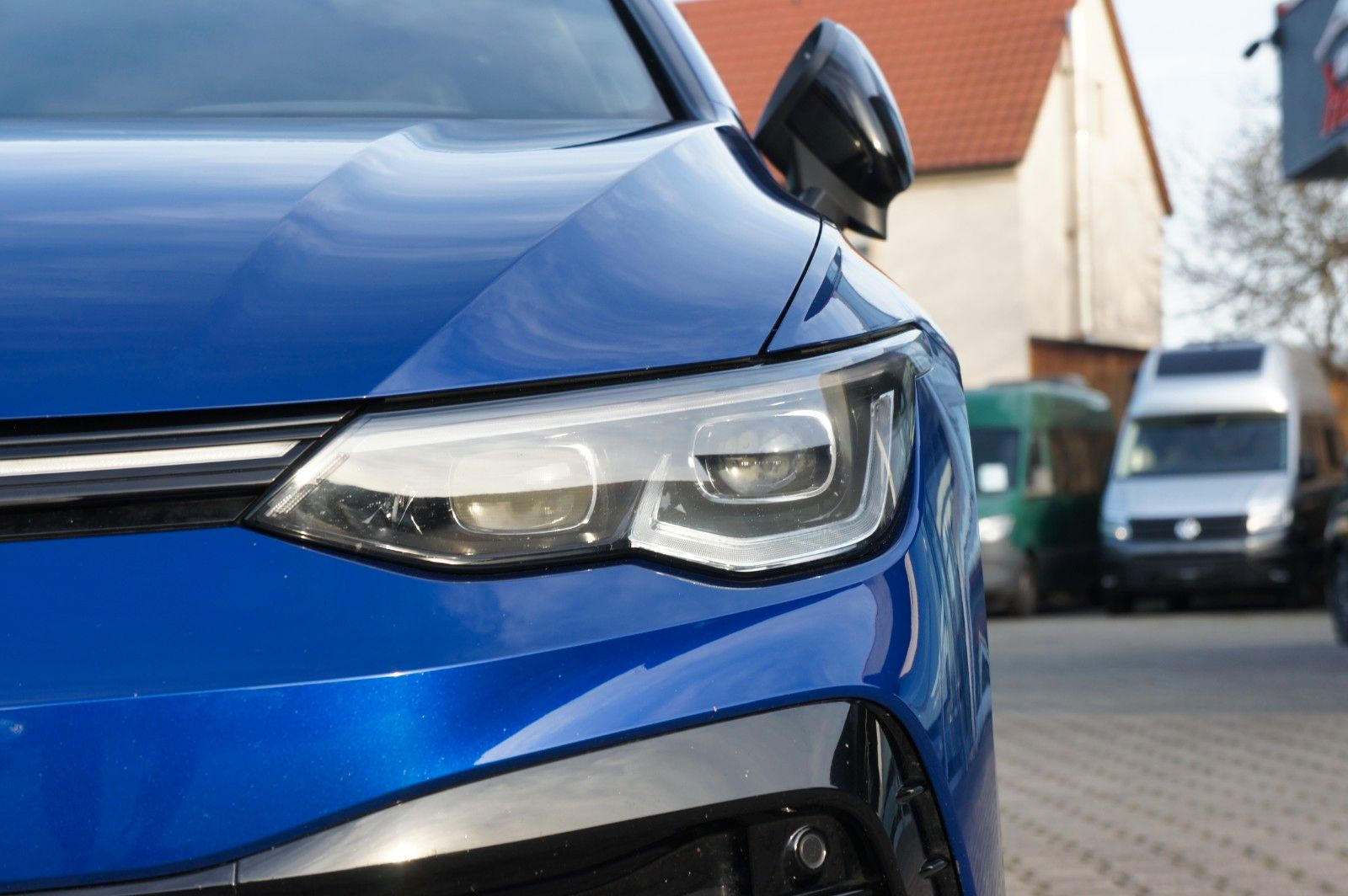 Volkswagen Golf VIII Variant R 2.0 TSI 4Motion DSG *MATRIX* foto 10