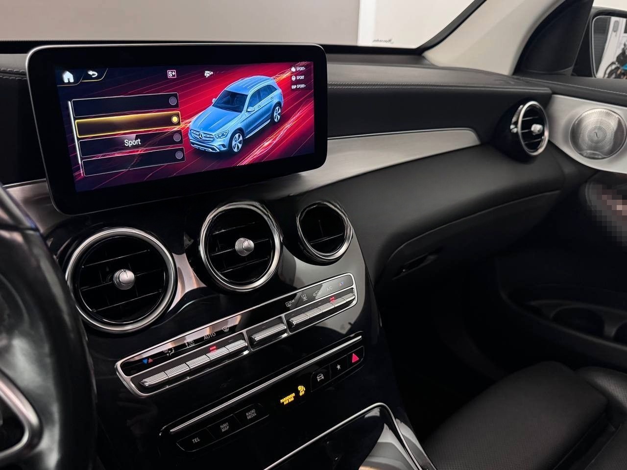 Mercedes-Benz GLC 300 d 4Matic AMG L. Sonderausstattung Pano. foto 12