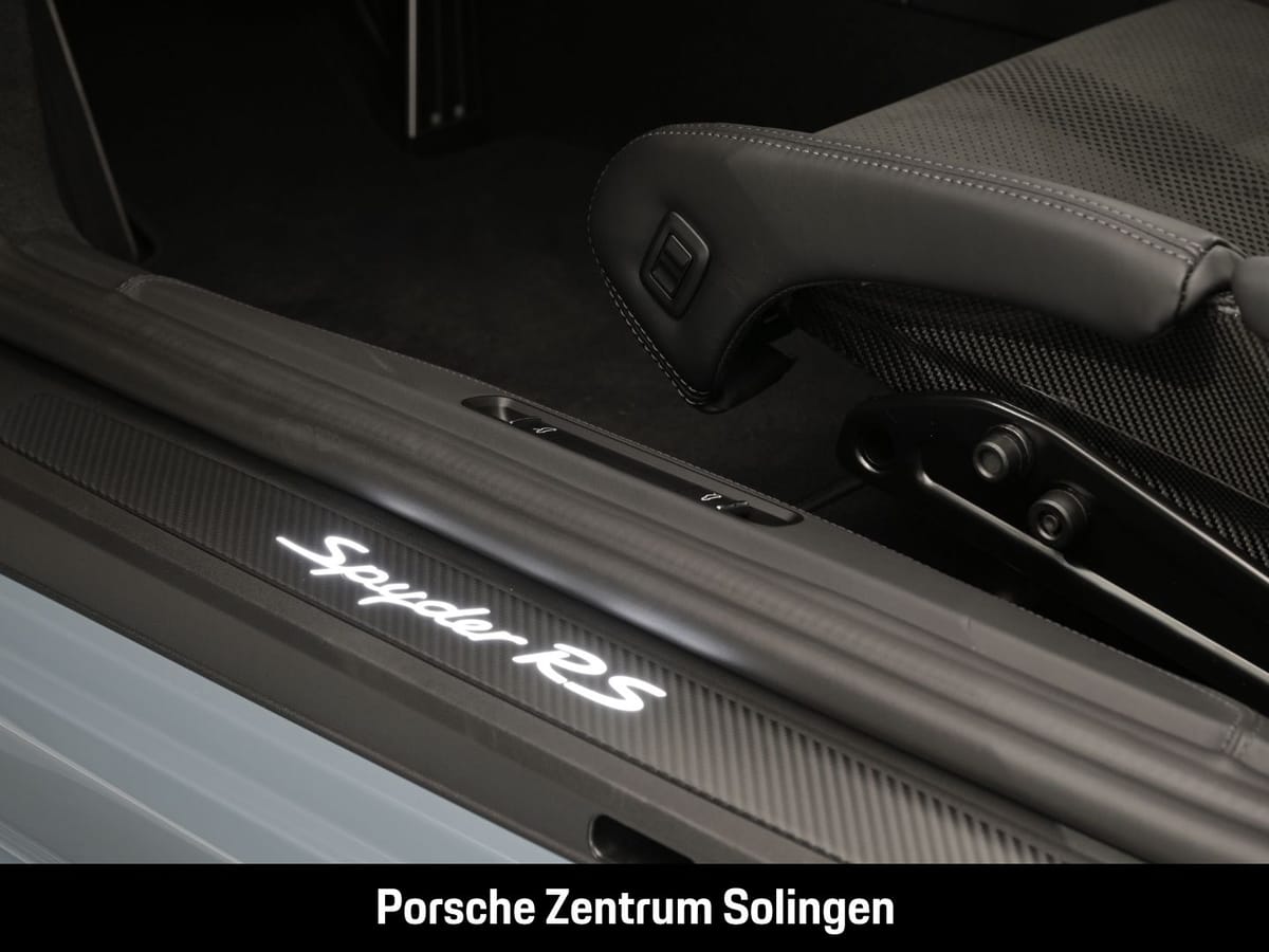Porsche 718 Spyder RS PTS PCCB Porsche Exclusive Showcar foto 15