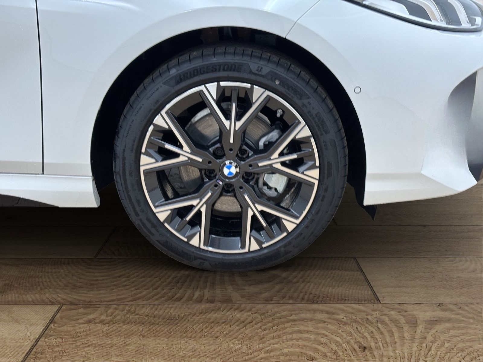 BMW 120 [M Sport, Navi, 18" LMR, RFK, SHZ, LED] foto 3