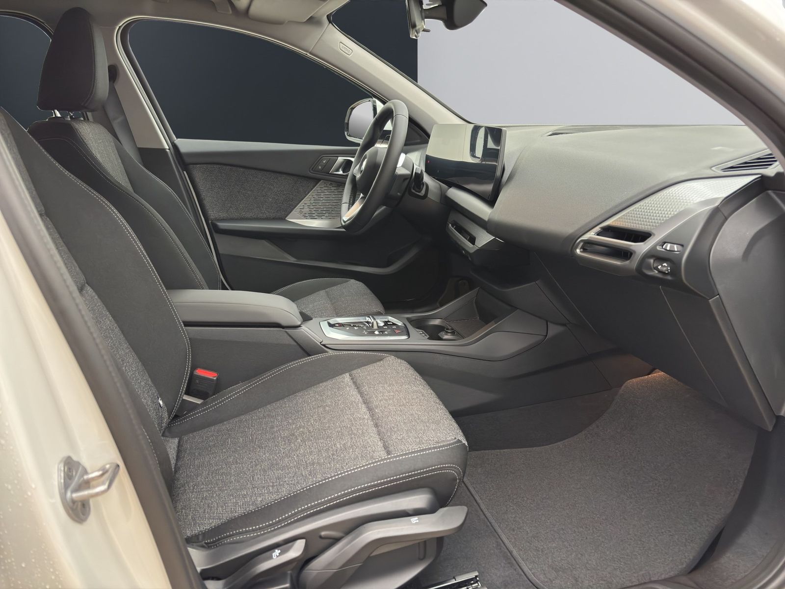 BMW 120 [M Sport, Navi, 18" LMR, RFK, SHZ, LED] foto 6