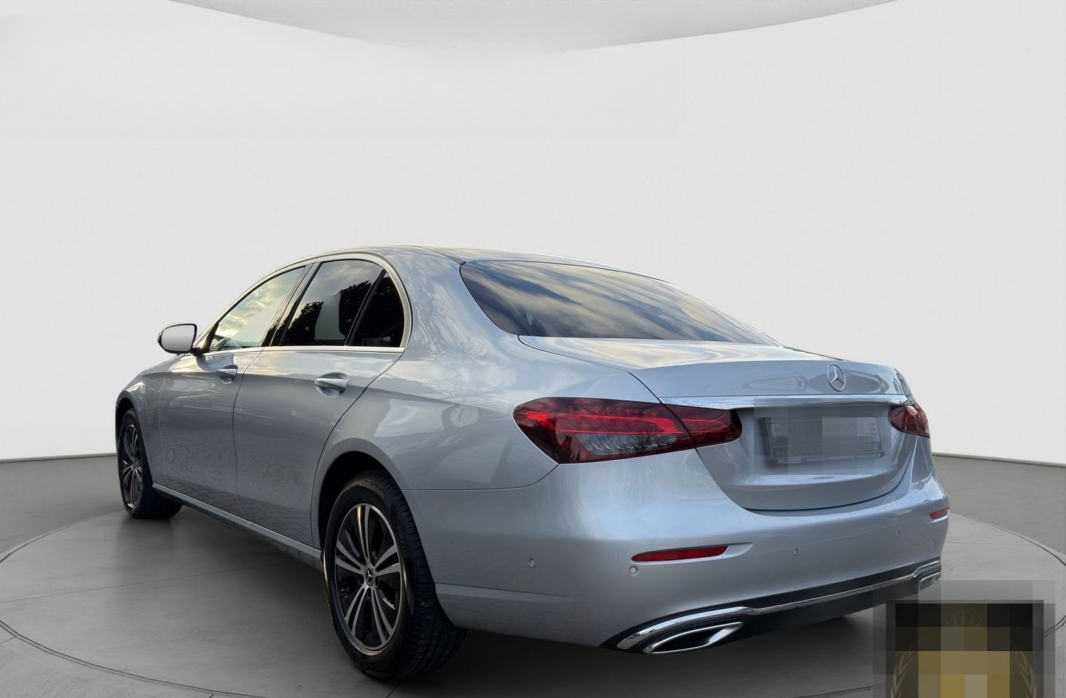 Mercedes-Benz E 220 Avantgarde Wide Navi ACC LED Standheizung foto 4