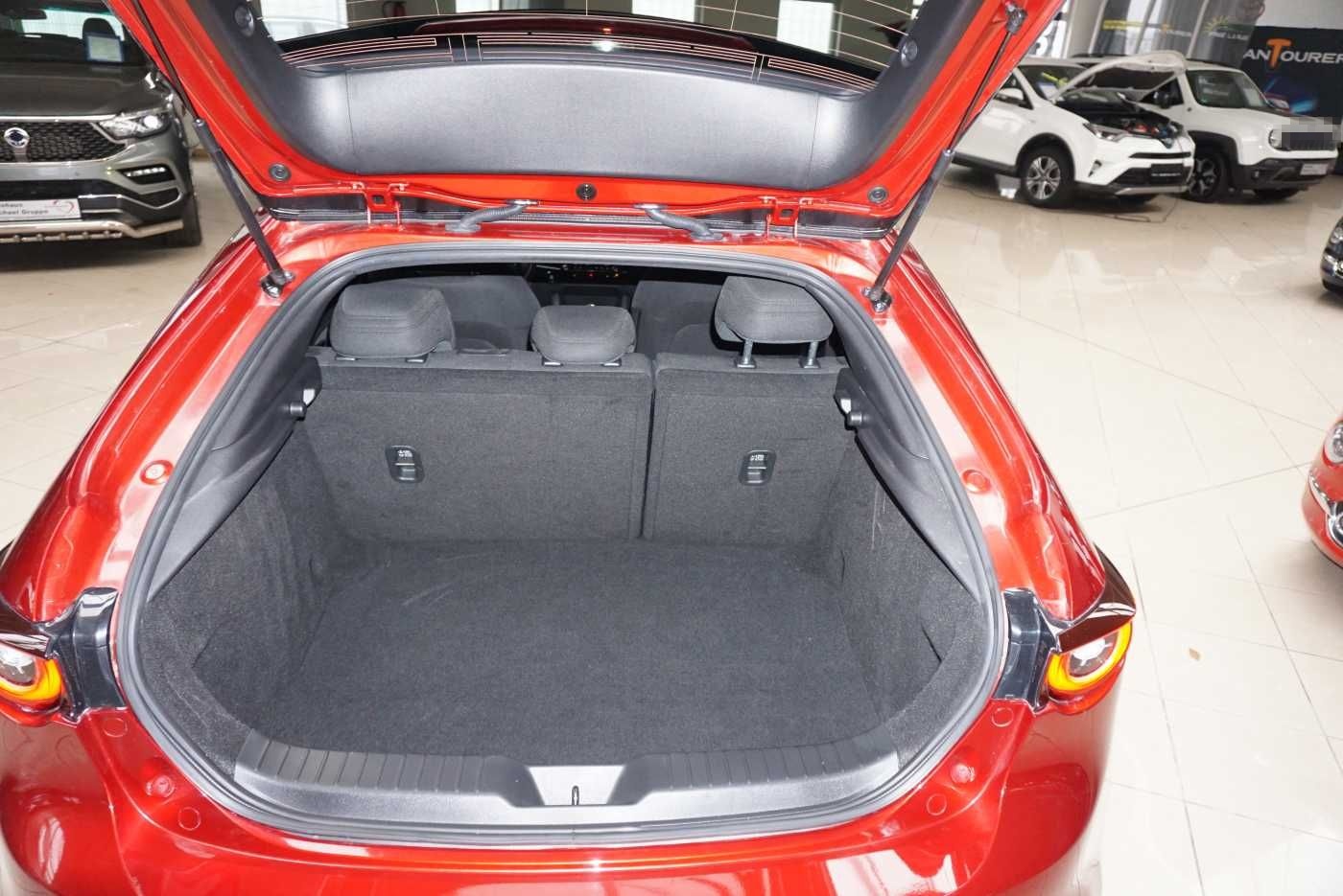 Mazda 3 3 e-SKYACTIV-G 150 M HYBRID EXCLUSIVE-LINE foto 8