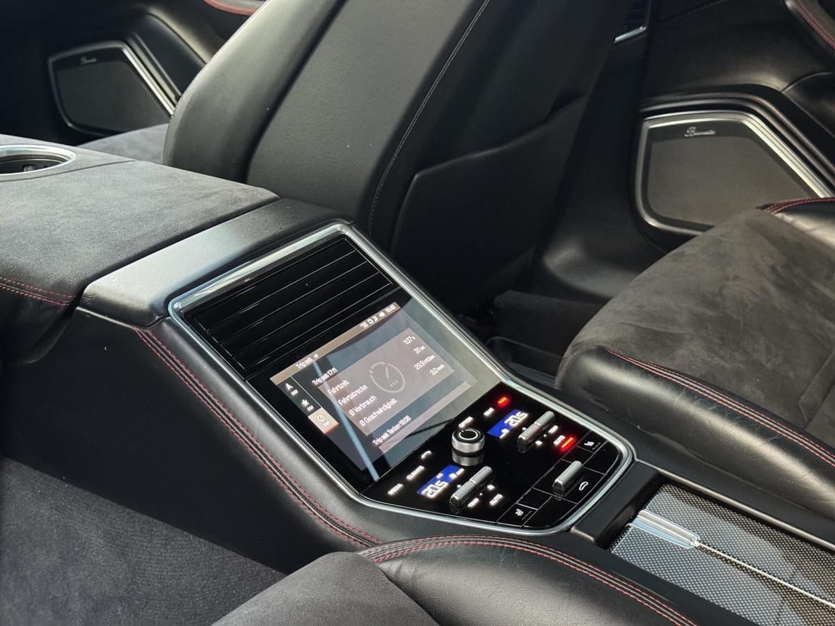 Porsche Panamera GTS V8 Sport Design Panorama Burmester foto 16