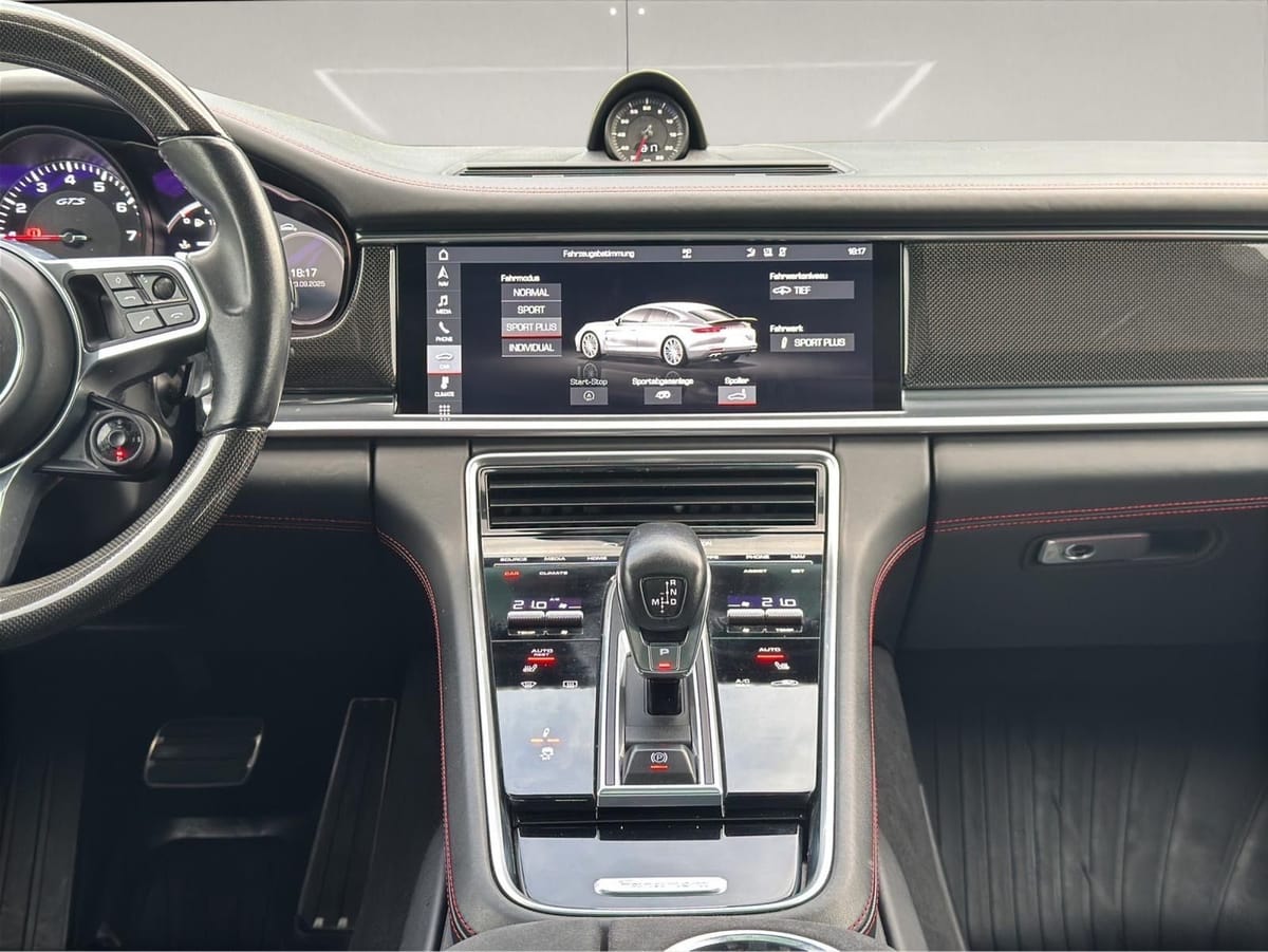Porsche Panamera GTS V8 Sport Design Panorama Burmester foto 19