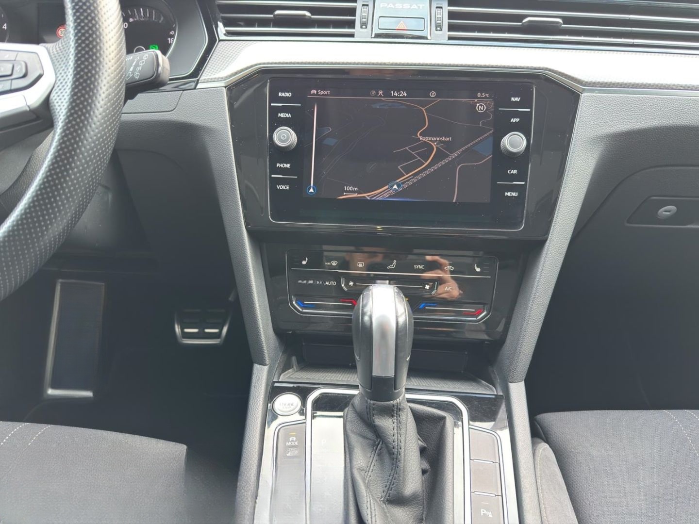 Volkswagen Passat Alltrack 2.0 TDI DSG 4Mo. PANO AHK KAMERA foto 21