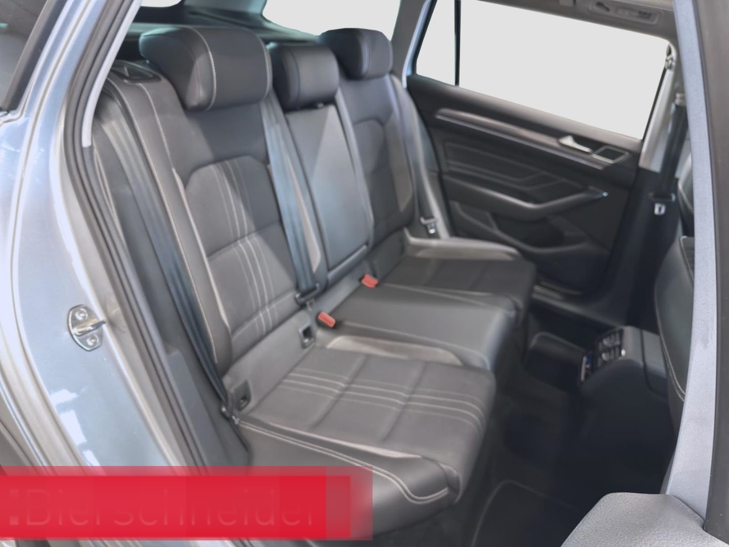 Volkswagen Passat Alltrack 2.0 TDI DSG 4Mo. PANO AHK KAMERA foto 24