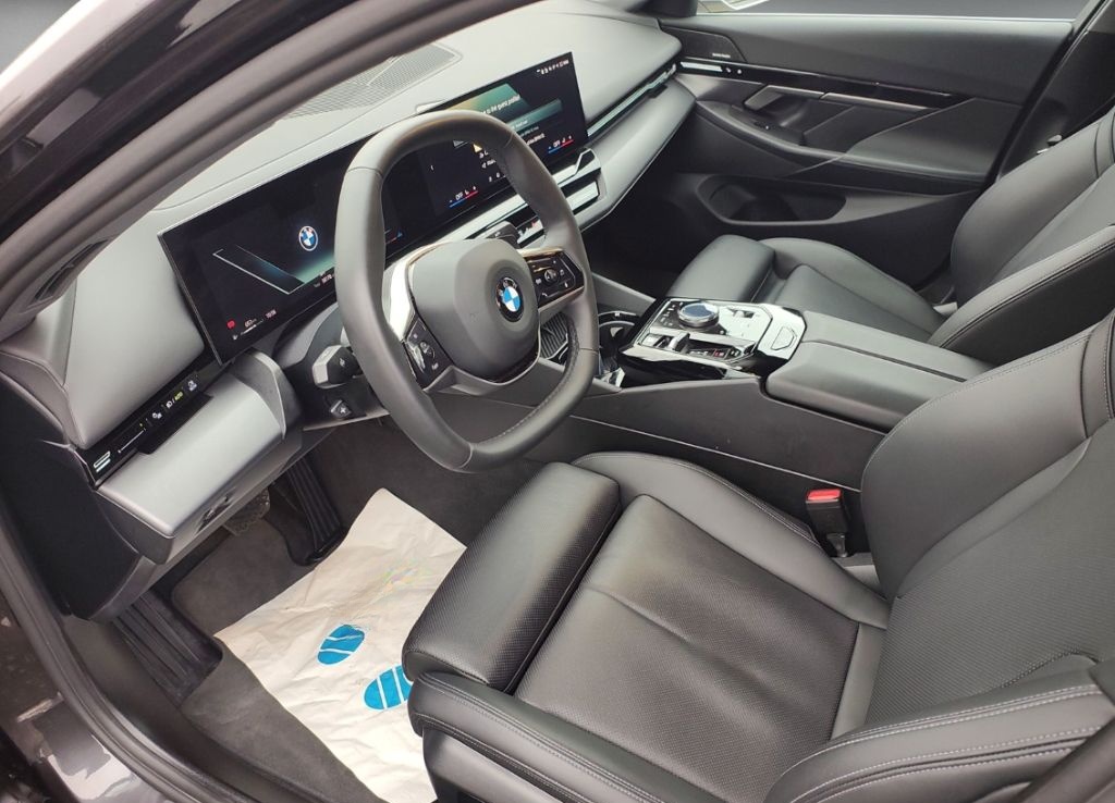 BMW 520 d Lim. 197PS +COMF.P+ALLW+HARM.KARD.+INNOVP+ foto 8
