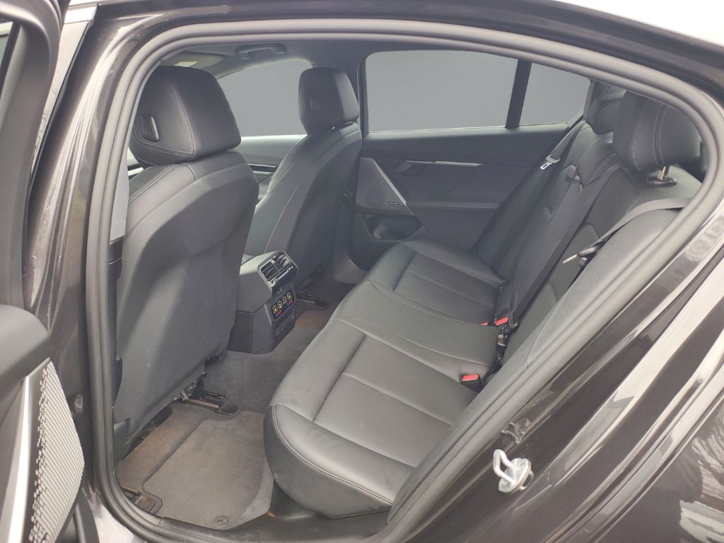 BMW 520 d Lim. 197PS +COMF.P+ALLW+HARM.KARD.+INNOVP+ foto 9