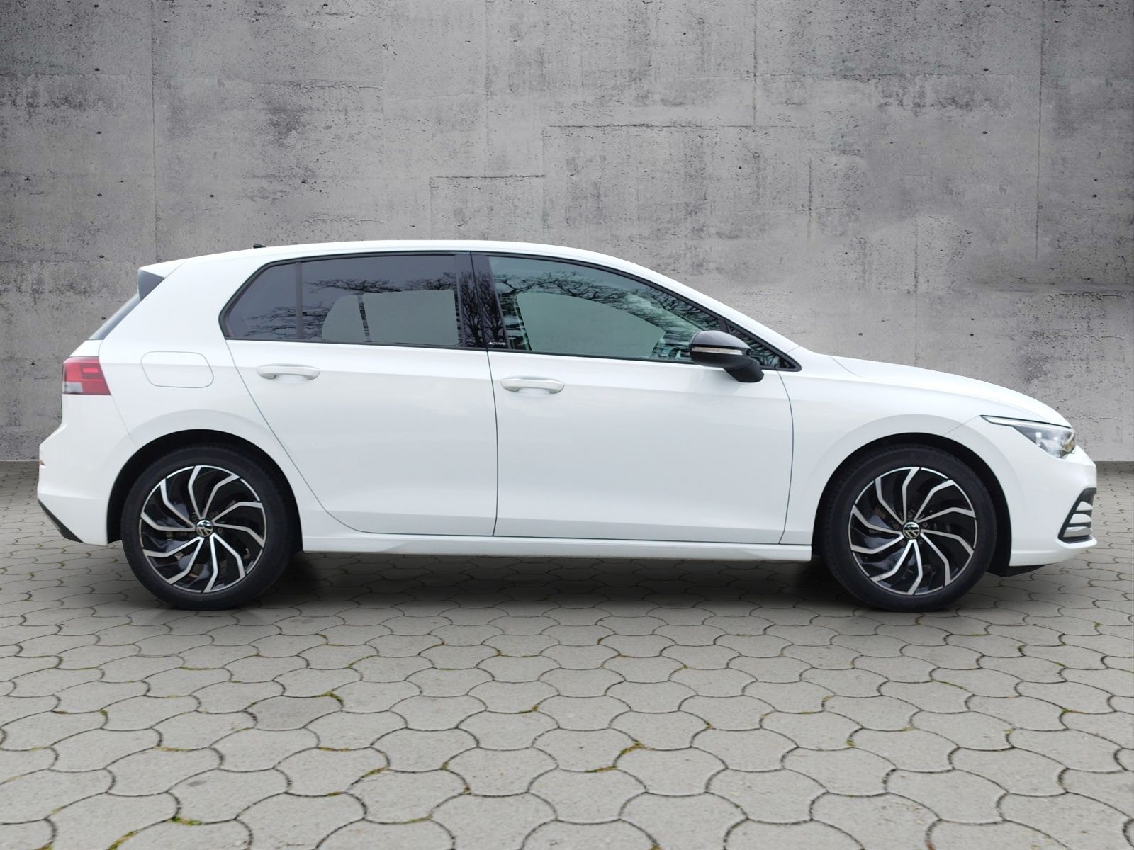 Volkswagen Golf VIII Active 1.5TSI 5JG/AHK/NAV/LED+/RFK foto 4
