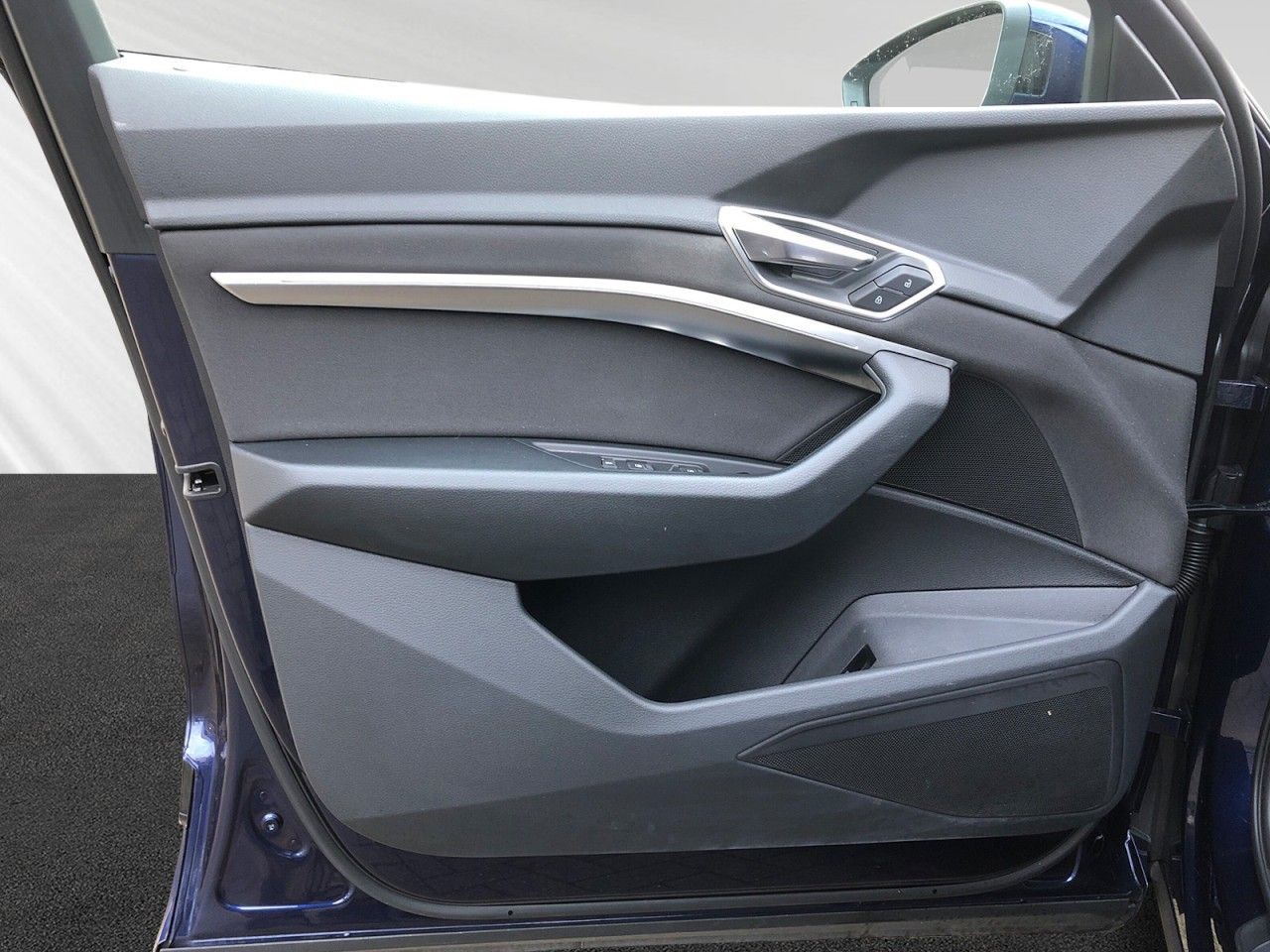 Audi e-tron advanced 55quattro ACC+SITZHZG+2AC+INTERF foto 9